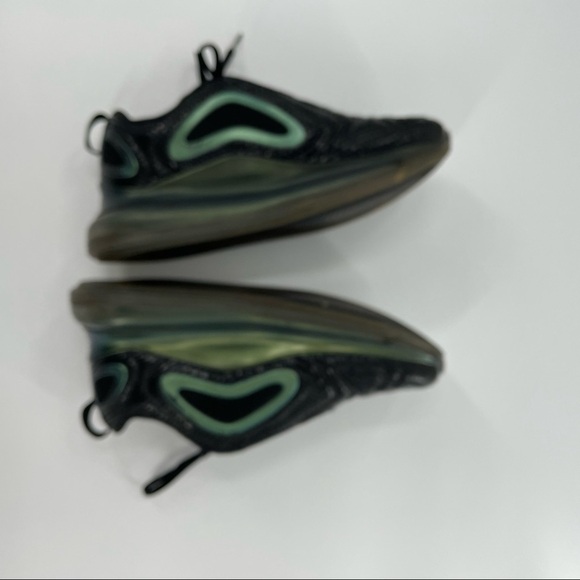 Nike Air Max 720 Throwback Future Black Green - Picture 12 of 14